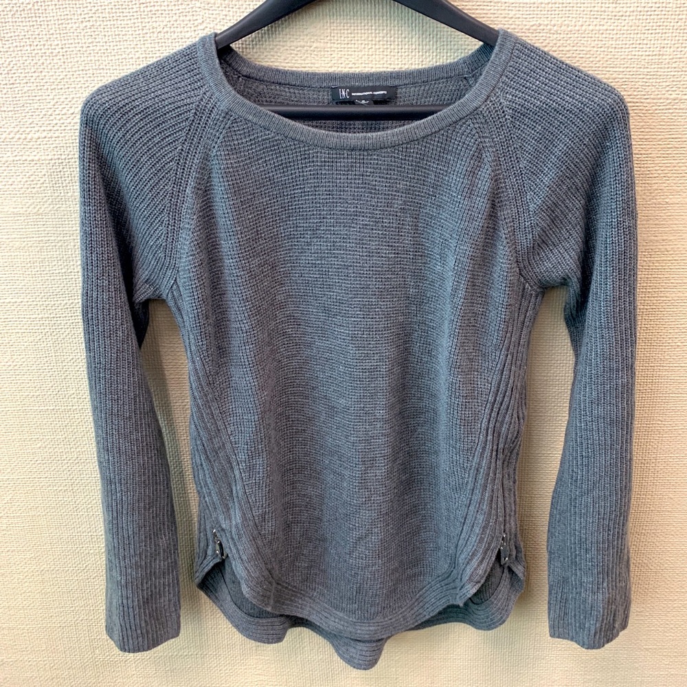 Gray sweater